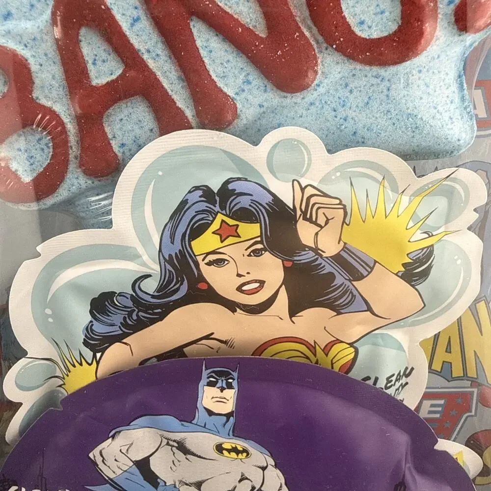 DC Justice League Batman Superman Wonder Woman hi Bath Gift Set Comic Book